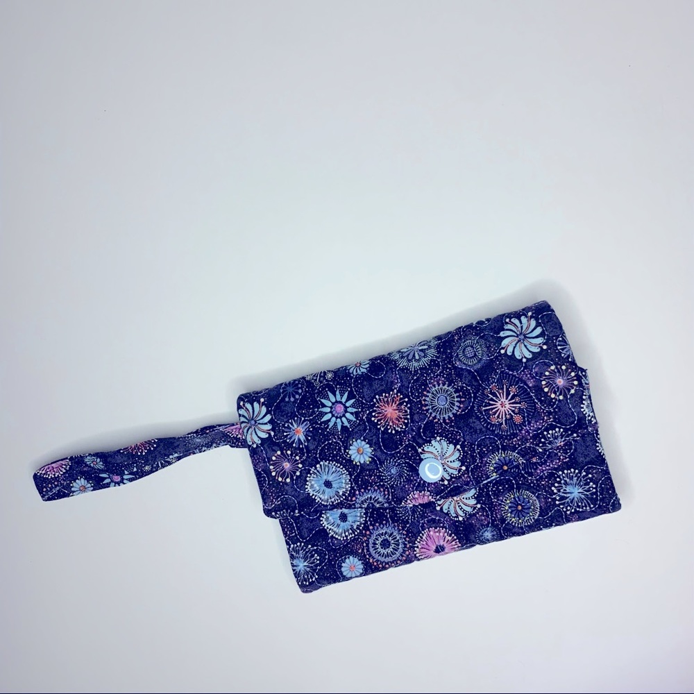 Woman's slim wallet blue floral wallet